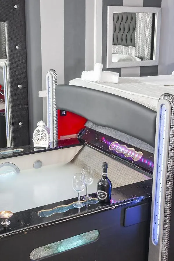 Spa B&B Roma D'Autore Il Nido D'Amore 5*, Rome Italy