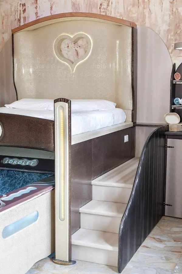 ***** Bed & Breakfast Spa B&B Roma D'Autore Il Nido D'Amore Italy